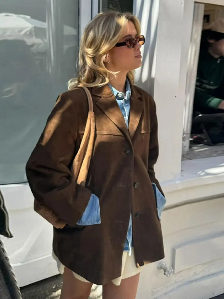 Women’s Oversized Brown Trenchcoat with Wide Lapel