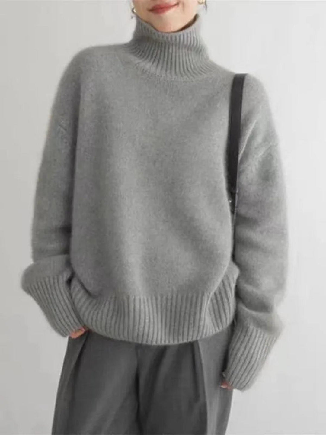 Women’s Wool-like Turtleneck Sweater