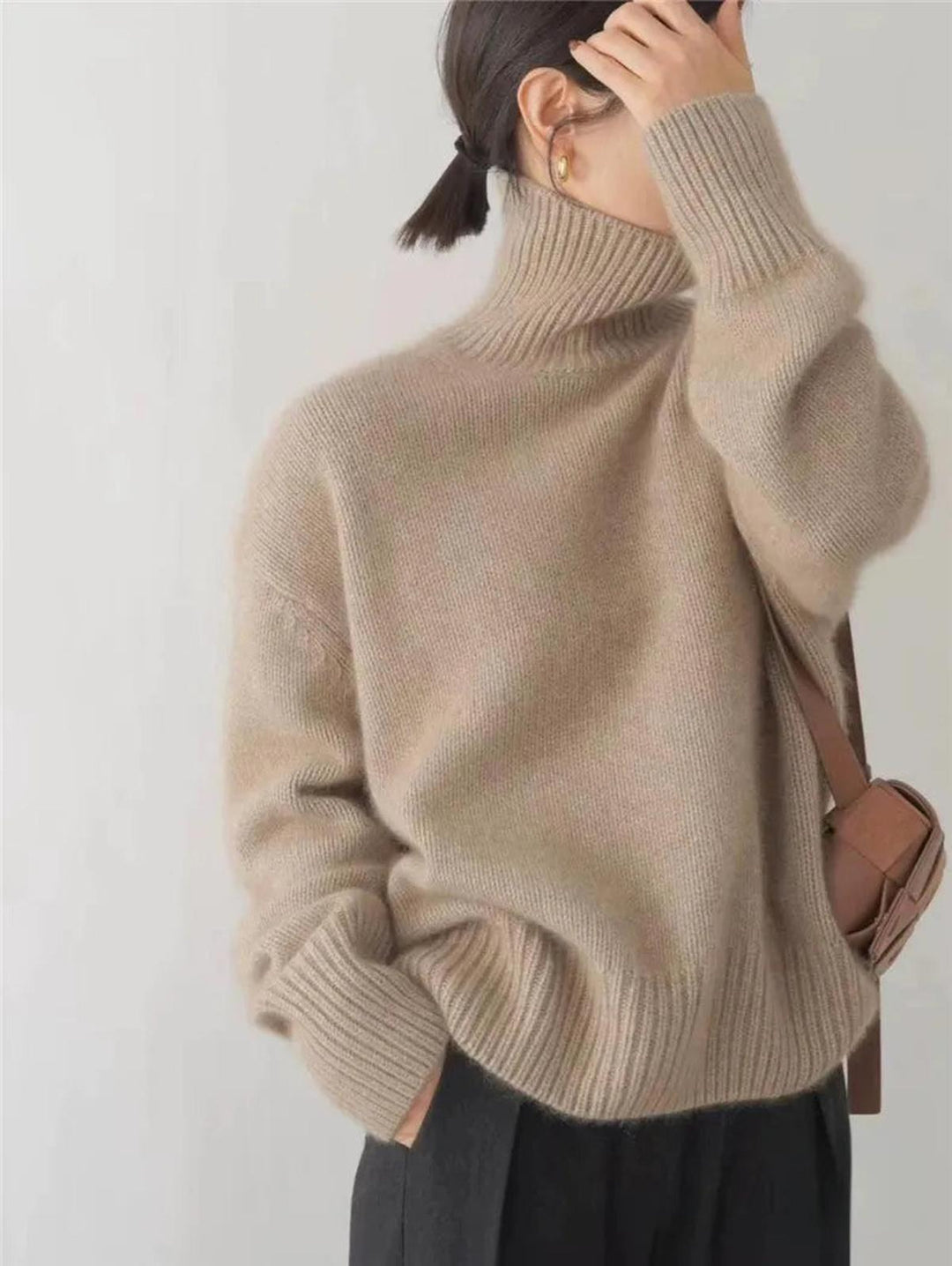 Women’s Wool-like Turtleneck Sweater